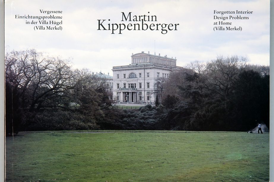 Martin Kippenberger, Vergessene Einrichtungsprobleme in der Villa Hügel (Villa Merkel), 1996 Künstlerbuch zur Ausstellung in der Villa Merkel, Galerie der Stadt Esslingen © Estate of Martin Kippenberger, Galerie Gisela Capitain, Cologne, Foto: Jens Nober, Museum Folkwang